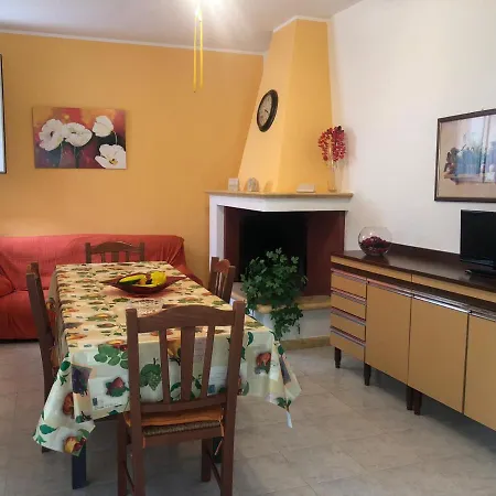 Casa Vacanza Salento شقة أليستي